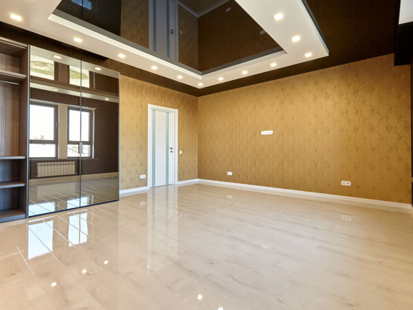 Small shop 12 203 Small shop